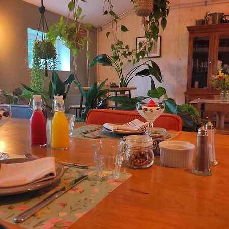 'T Voske Bed & Breakfast Zundert Екстериор снимка