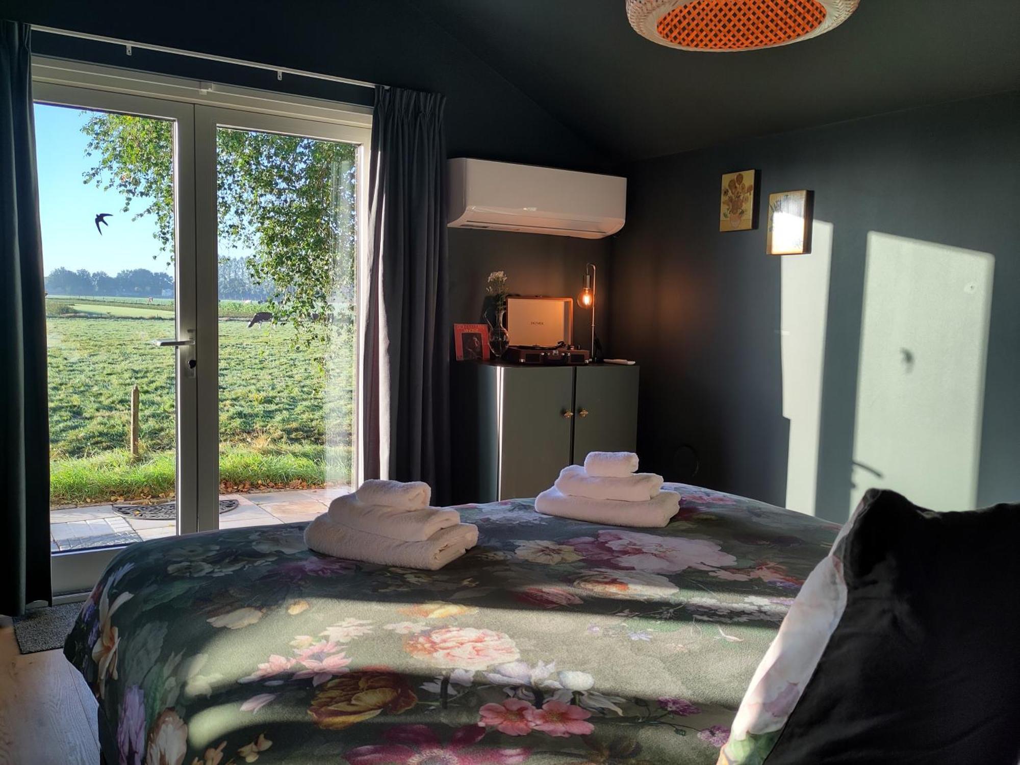 'T Voske Bed & Breakfast Zundert Екстериор снимка