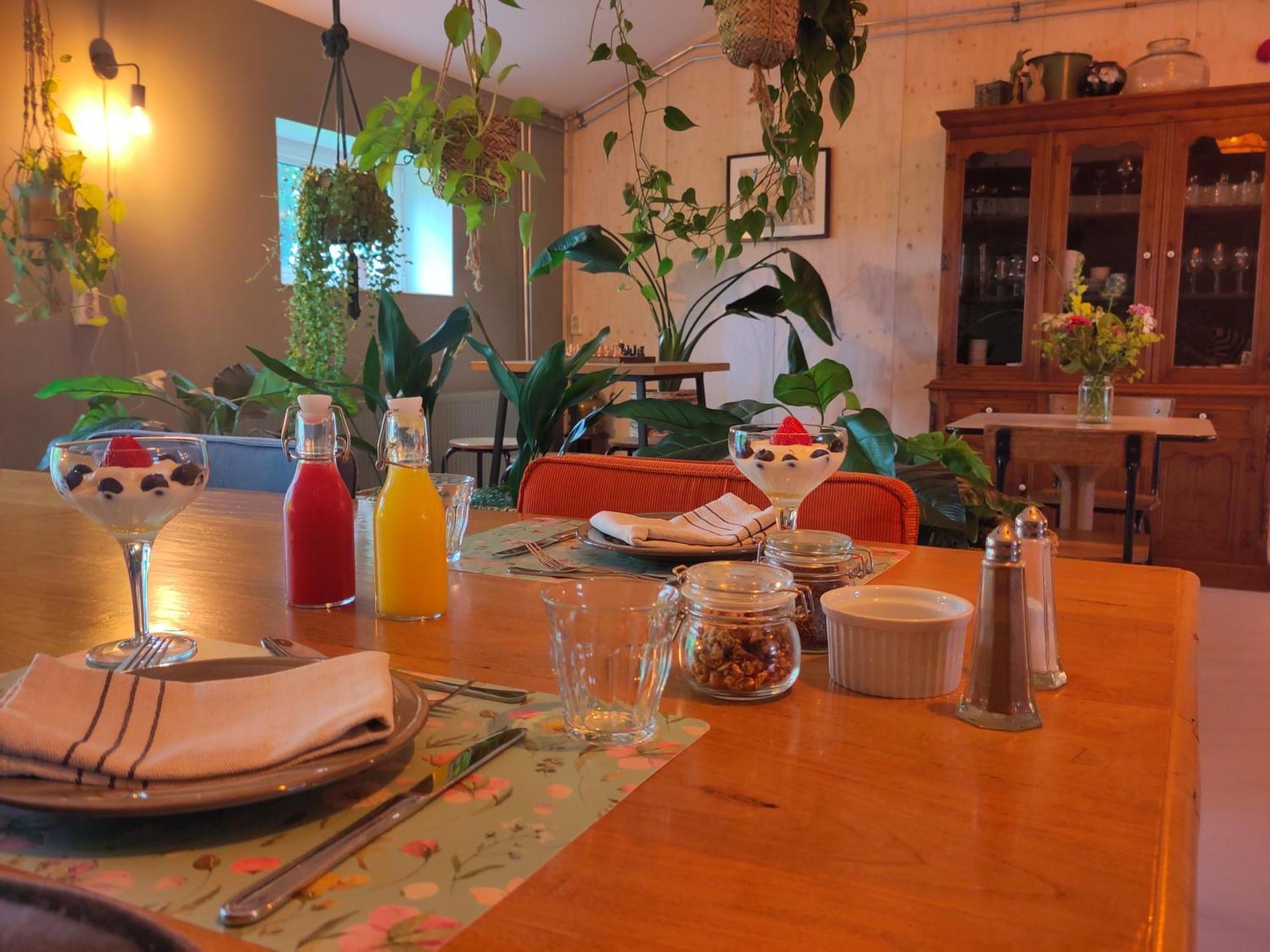 'T Voske Bed & Breakfast Zundert Екстериор снимка